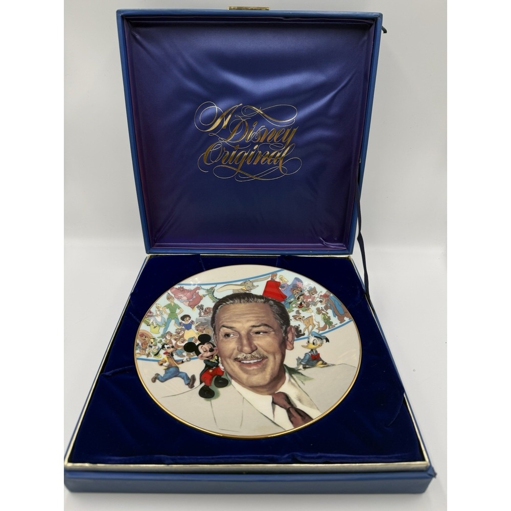 Walt Disney Collector Plate 85th Anniversary Birthday Commemorative Original Box